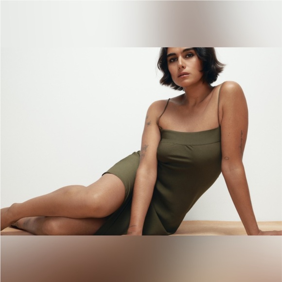 Zara 100% silk midi dress - Picture 2 of 3